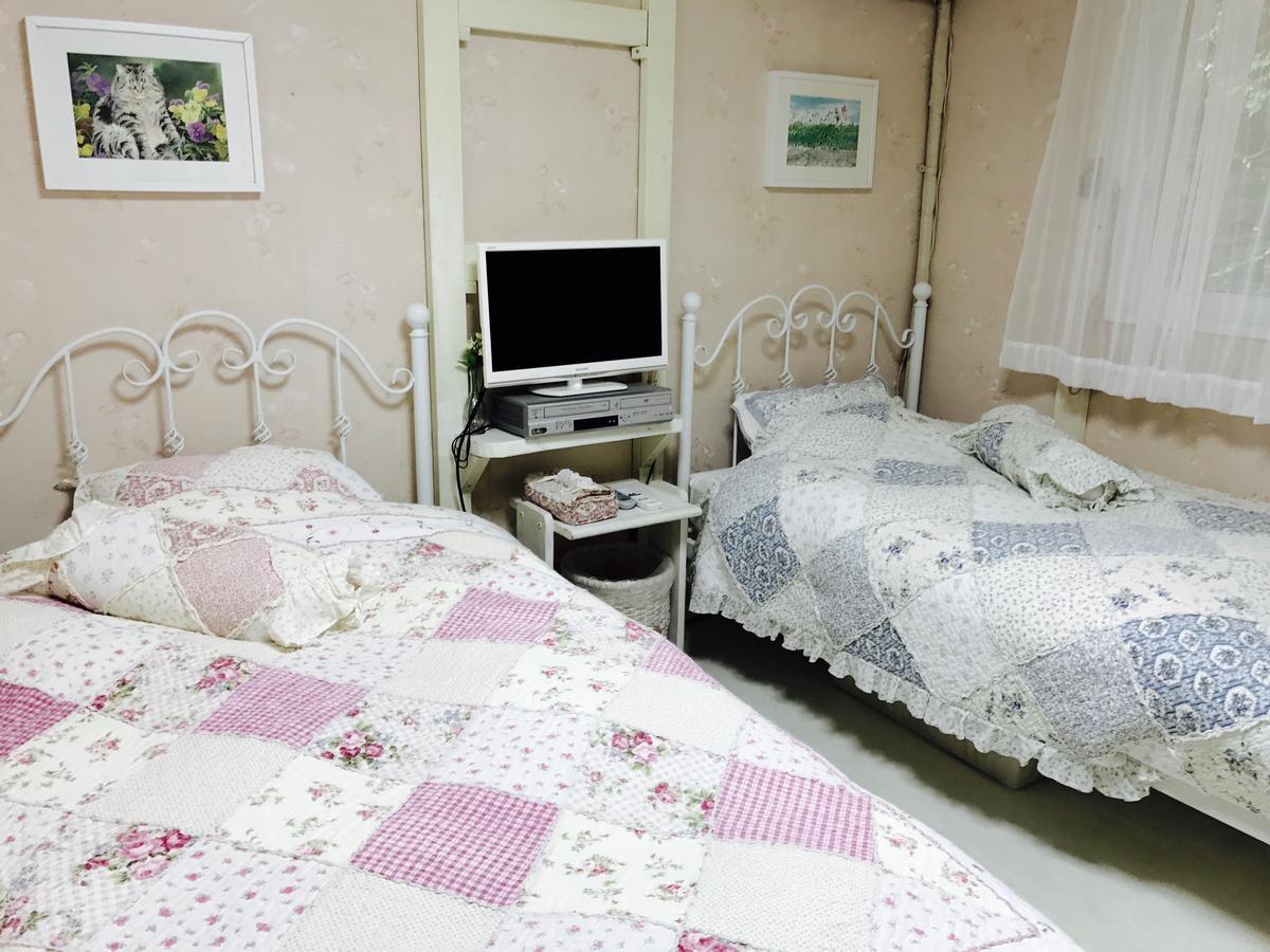 Mt Fuji Cat&Dog&Spa Pension Blue Poppy Фуджикавагучико Екстериор снимка